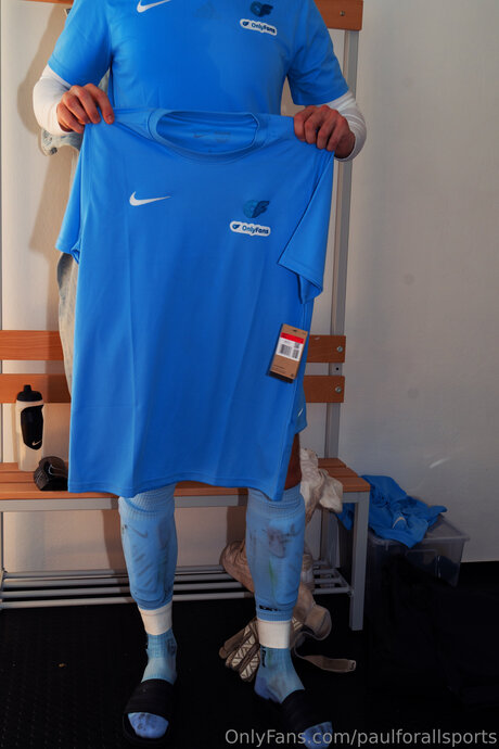 riesige shemale-onlyfans nacktheit exklusive bild