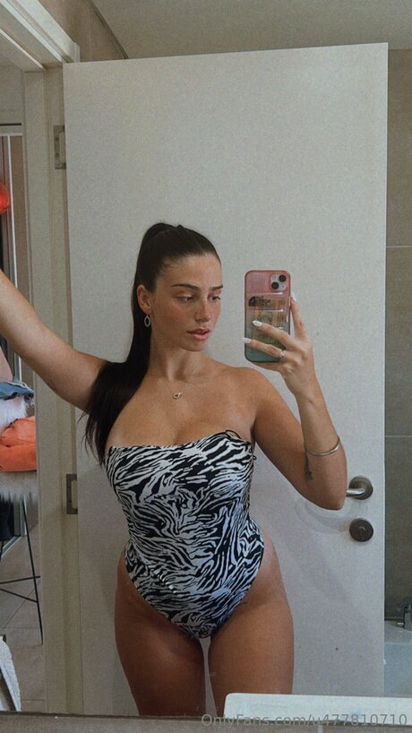 Carlatiina porno xxx bilder