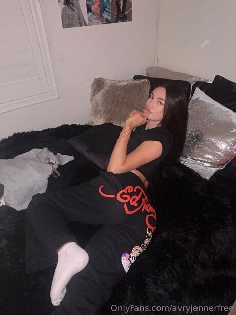 Avryjennerfree porno akt bilder