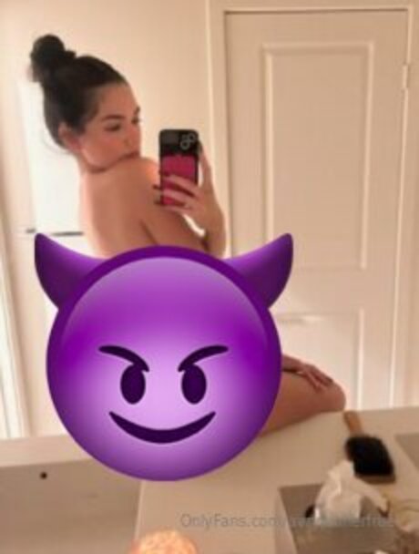 Avryjennerfree schauspielerin beste bild