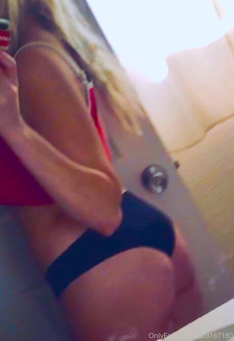 hängende titten onlyfans nackt heiße galerie