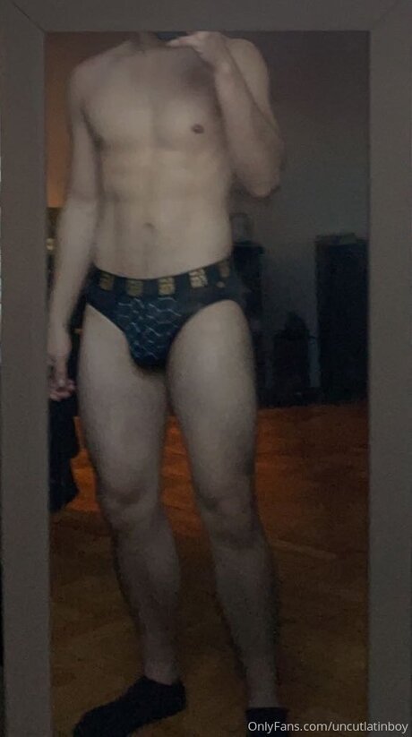 Uncutlatinboy kostenlose porno foto