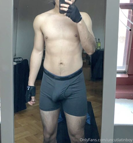 Uncutlatinboy freie sexy foto
