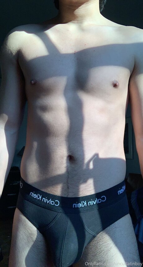 Uncutlatinboy kostenlose beste bild