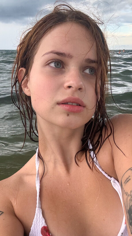 pool-dreier onlyfans hd pornographische fotos