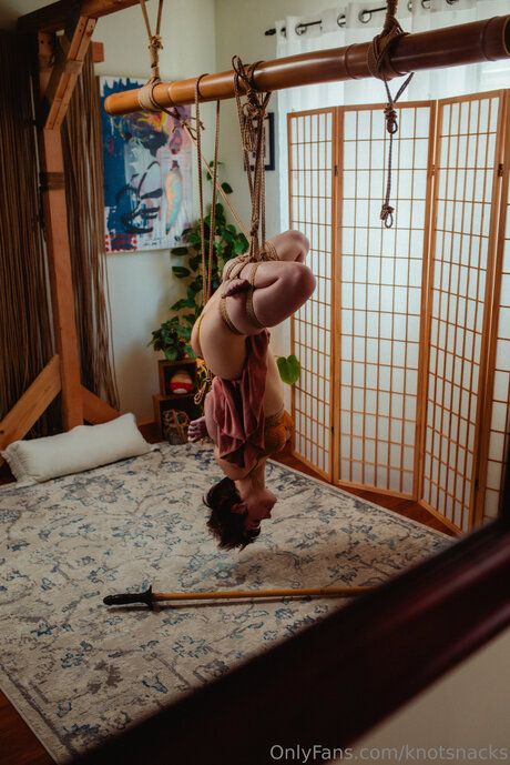 Knotsnacks sexy pornostar bild