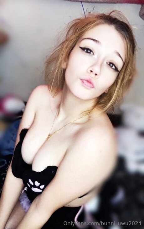 Bunni Uwu2024 hd nette bilder
