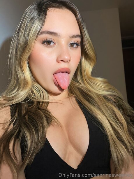 Sabrinasweeney exklusive nackt bilder