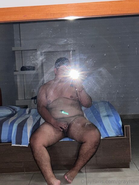 Grayhan exklusive nette bild