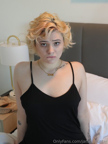 James Hunter nackt kunst bilder