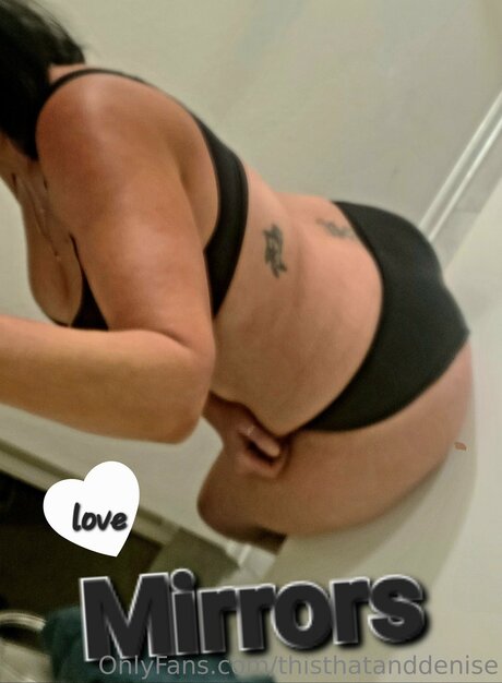 Thisthatanddenise sexy top bilder