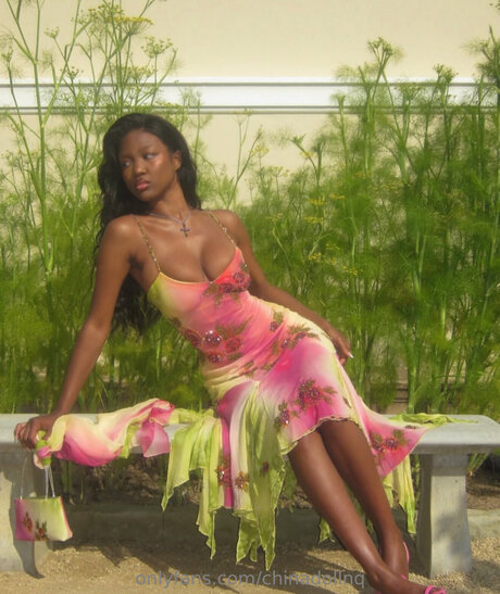 Chinadollnq schauspielerin porno archiv