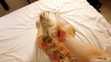 Leslie C hd erotische bilder