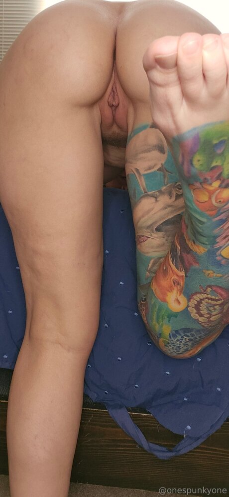 Onespunkyone sex bild