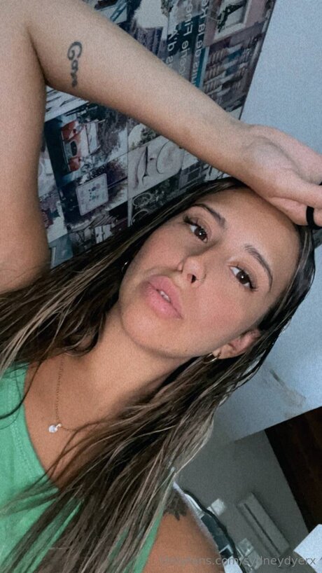 Sydneydyerx hd exklusive bilder