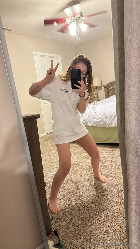 Hanihachi erotische fotos