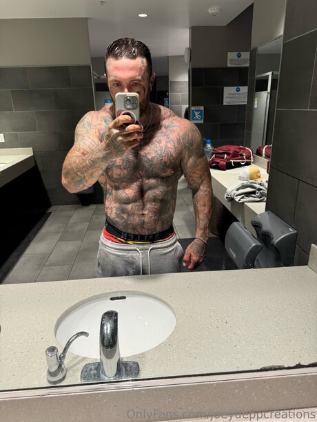 Josephdepp7 nacktheit hd bilder