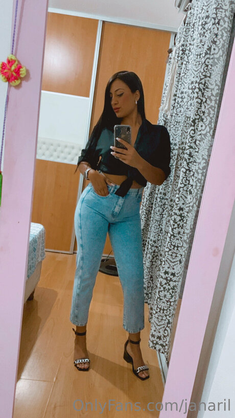 Janaril erotische top foto