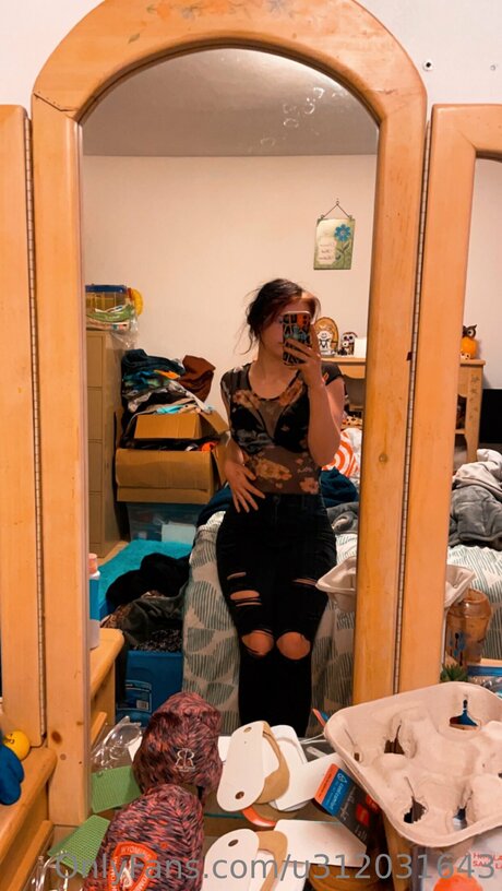 U312031643 model perfekte galerien