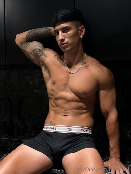 I Am Kai kostenlose heiße bilder