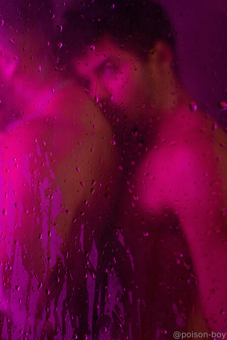 Poison Boy hd sex foto