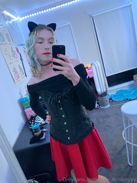 Foxy Femboyyy sexy nackte galerien