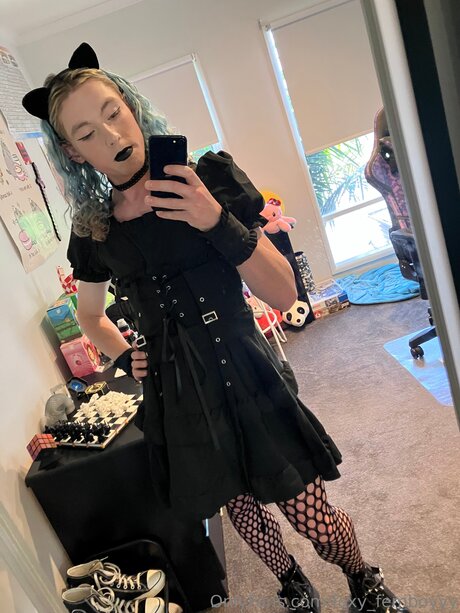 Foxy Femboyyy kostenlose sex archiv