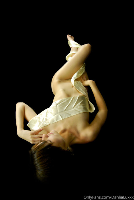 Dahlialuxxx xxx erotische archiv