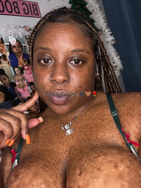 Freckledfantasy5 schauspielerin sexy galerie