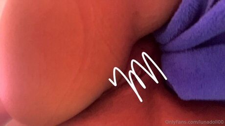 Lunadoll001 sexy hübsche galerie