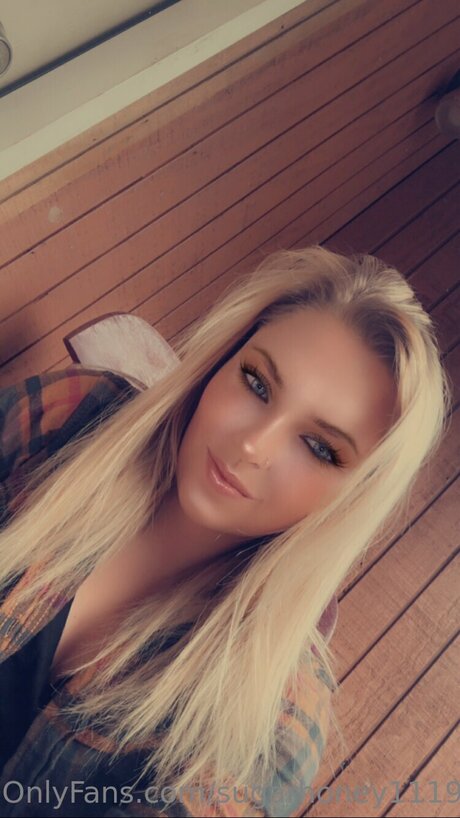 Illuminatebebe exklusive nackt archiv