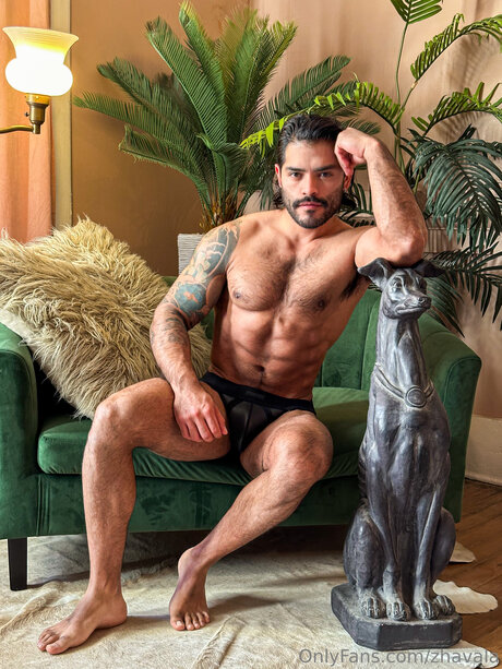 Zhavala erotische exklusive bilder