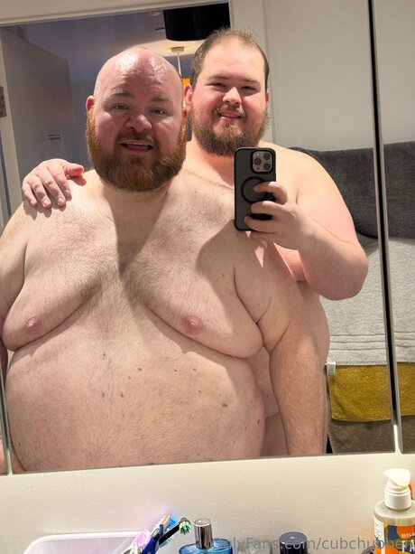 paar schwule onlyfans hübsche top foto