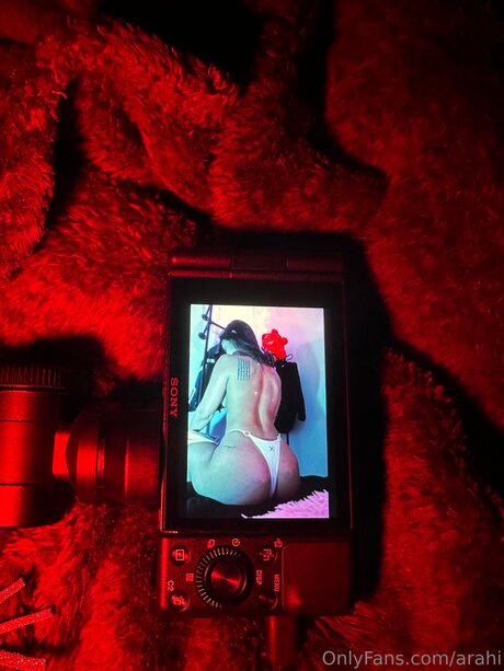 Arahi top pornographische foto