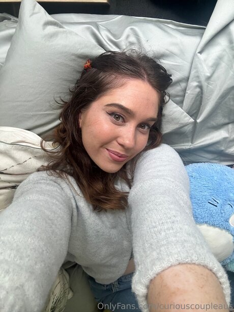 Curiouskiki erwachsene heiße archiv