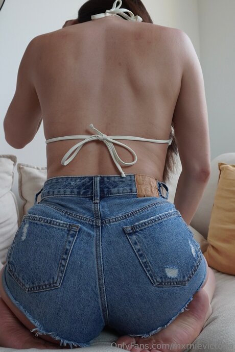 Marnievictoria freie nackten fotos