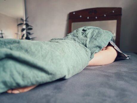 Miomio Uwu schauspielerin nackten foto