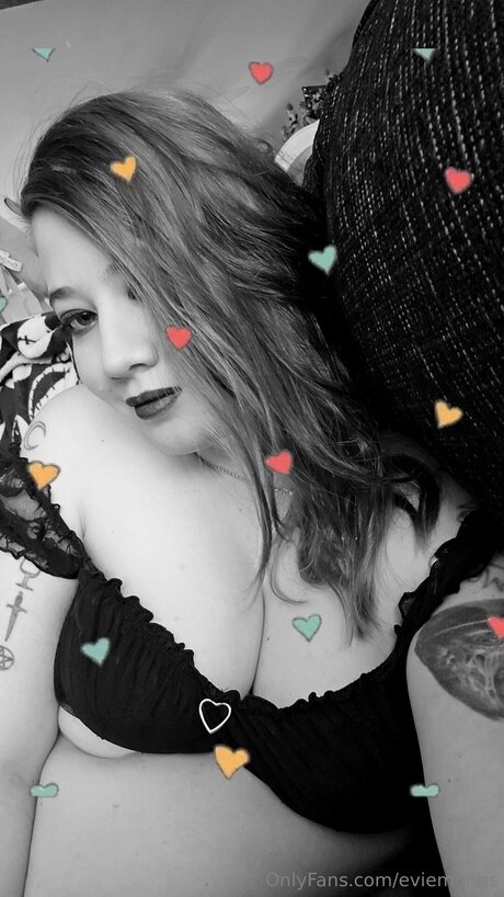 Eviemoons pornostar nackt galerien