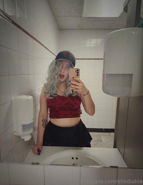 Ellediabla kunst akt galerien