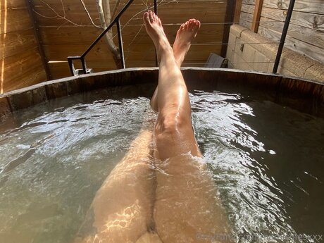 Mamisolesxxx nacktheit schöne galerie