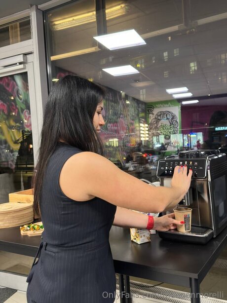 Meganscrazyworld hd nackte bilder