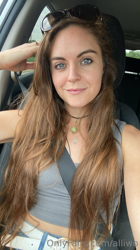Alliwo xxx top fotos