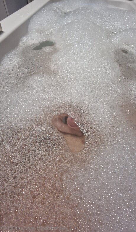 Bigdickmikey1 erotische nackt bilder