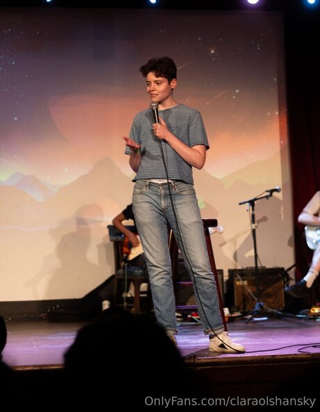 blondine masturbiert nur fans heiße kunst fotos