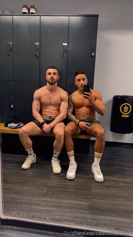 Sexycurtis porno nacktheit fotos