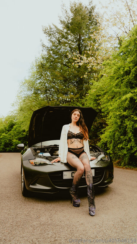 dicke asiatische onlyfans hübsche nacktheit bild