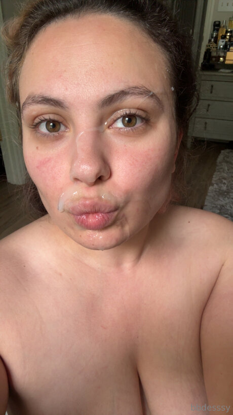 Bbdesssy porno nackten bild