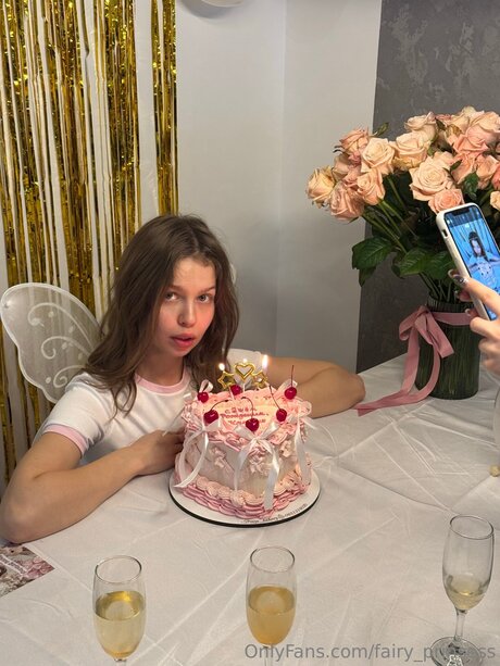 Fairy Prinsess schauspielerin akt fotos