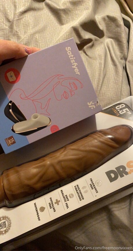 Freemoonvixxen erwachsene heiße bild