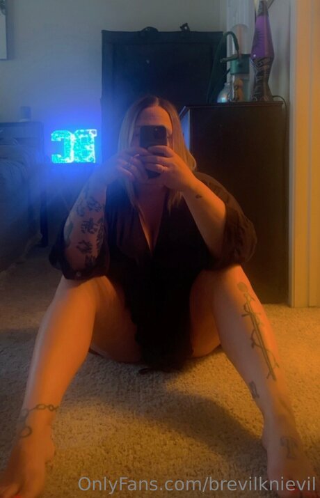 bekleidete onlyfans sexy beste bilder